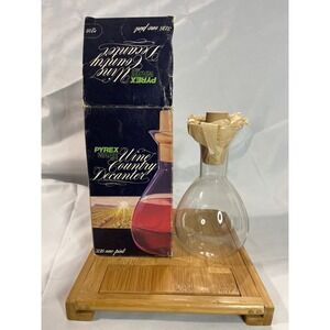 Vintage Pyrex Ware Wine Country Decanter 3116 1 Pint Glass with Wood Stopper Box